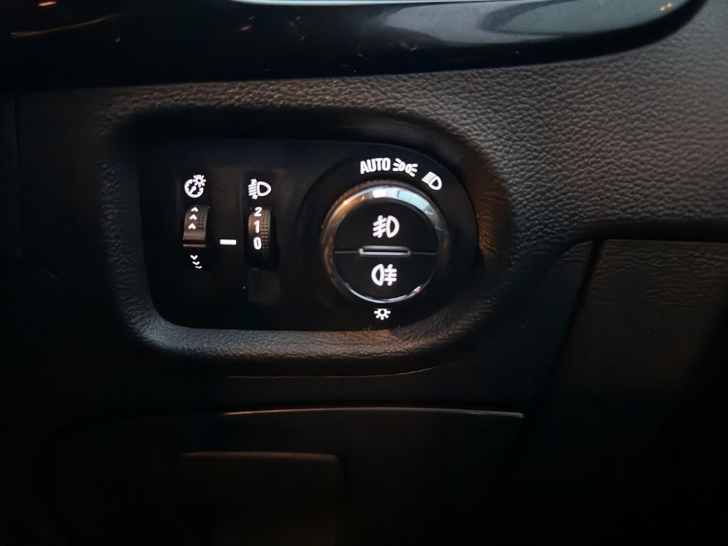 Used Vauxhall Astra for sale - 76727581: Photo 17