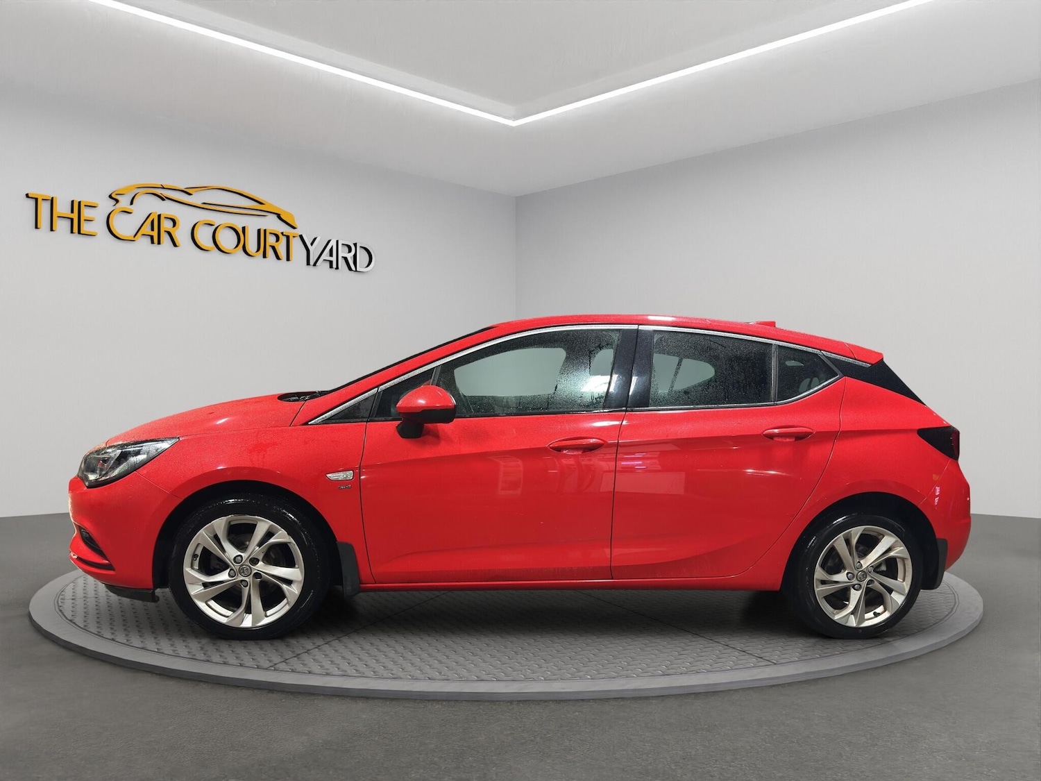 Used Vauxhall Astra for sale - 76727581: Photo 4