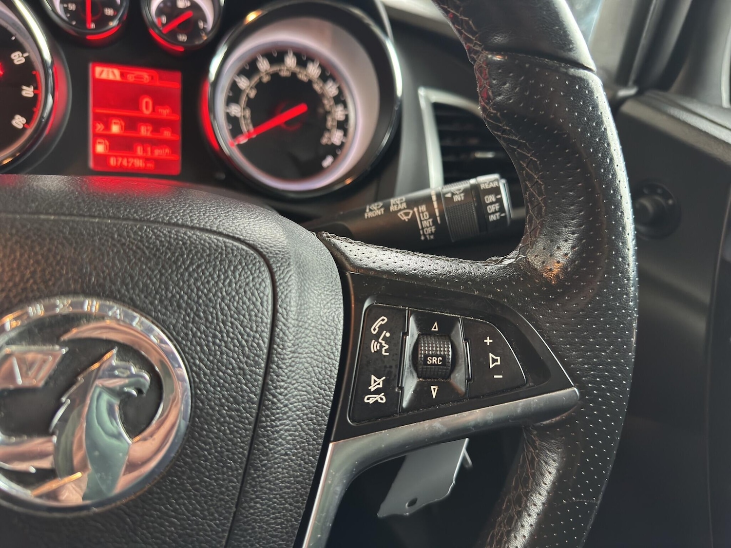 Used Vauxhall Astra 2015 for sale - 76666996: Photo 16