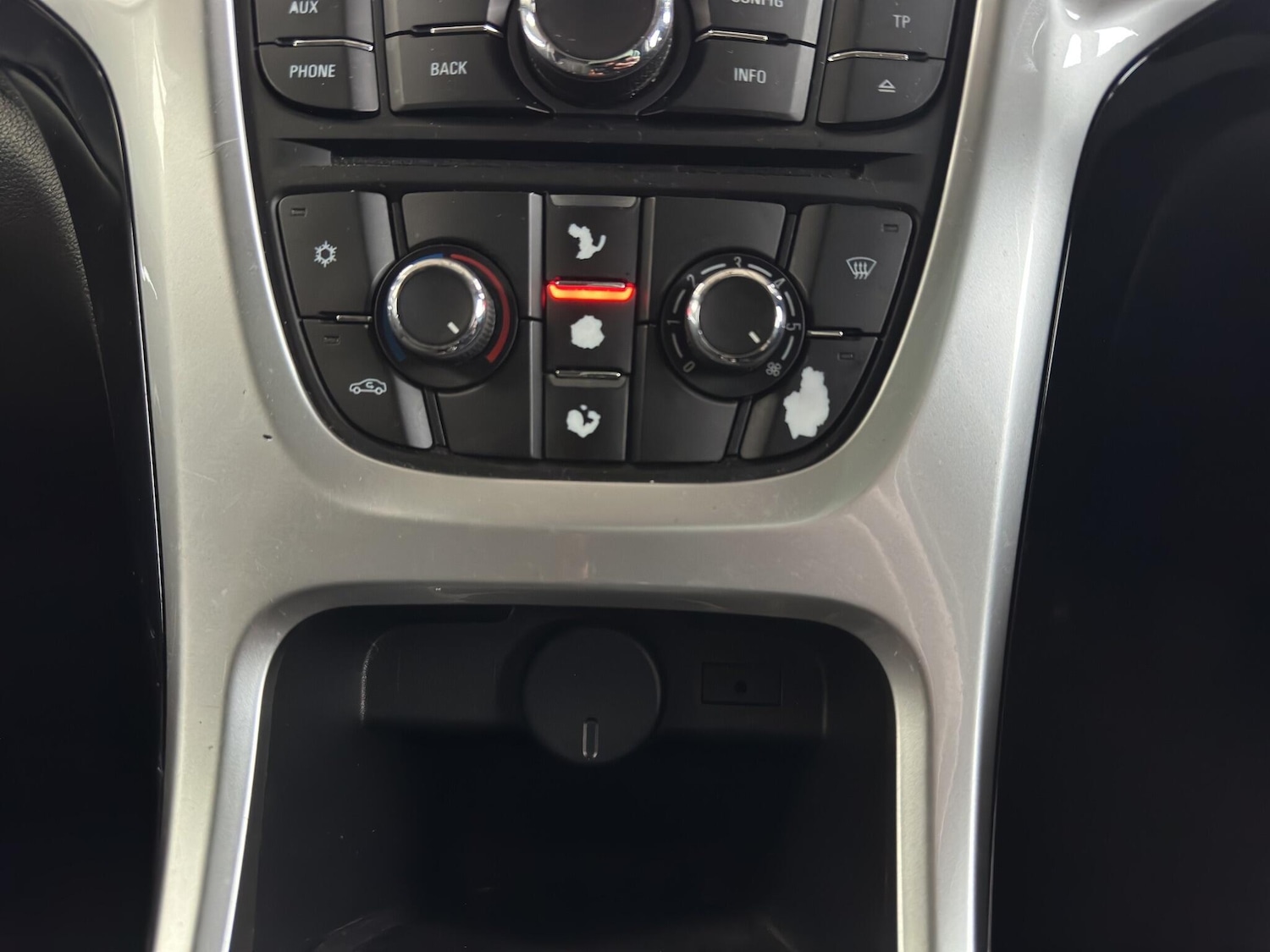 Used Vauxhall Astra 2015 for sale - 76666996: Photo 19