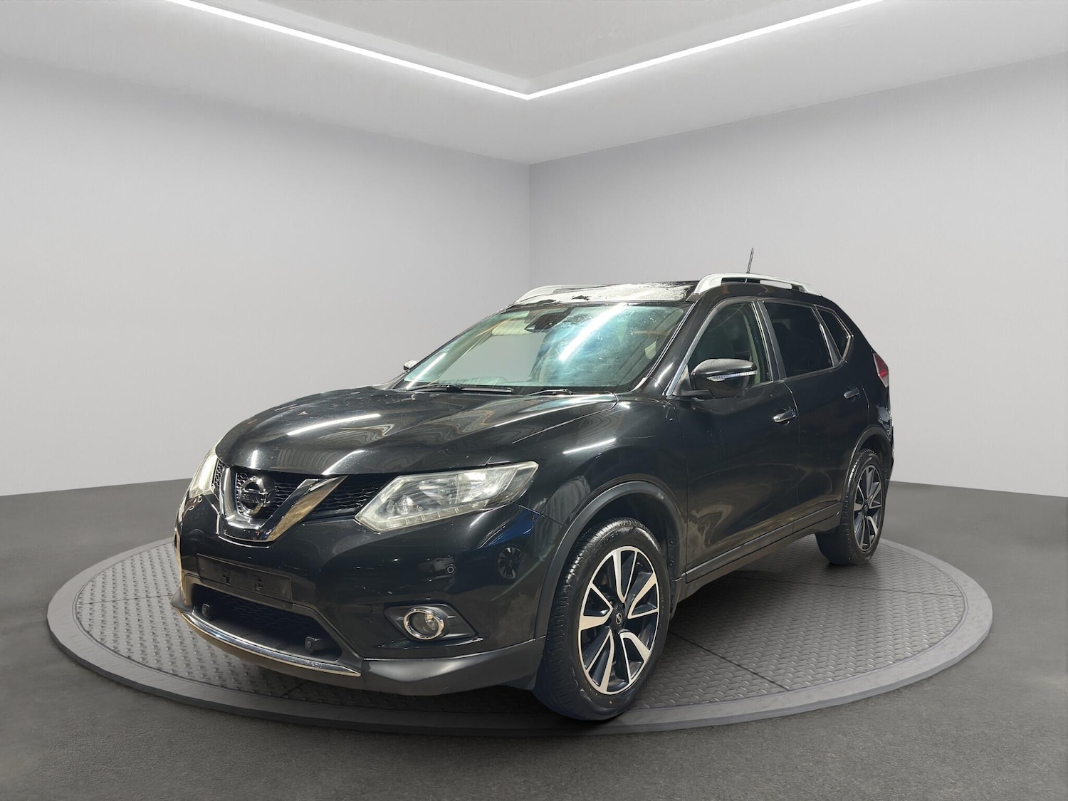 Used Nissan X-Trail 2015 for sale - 76522327: Photo 1
