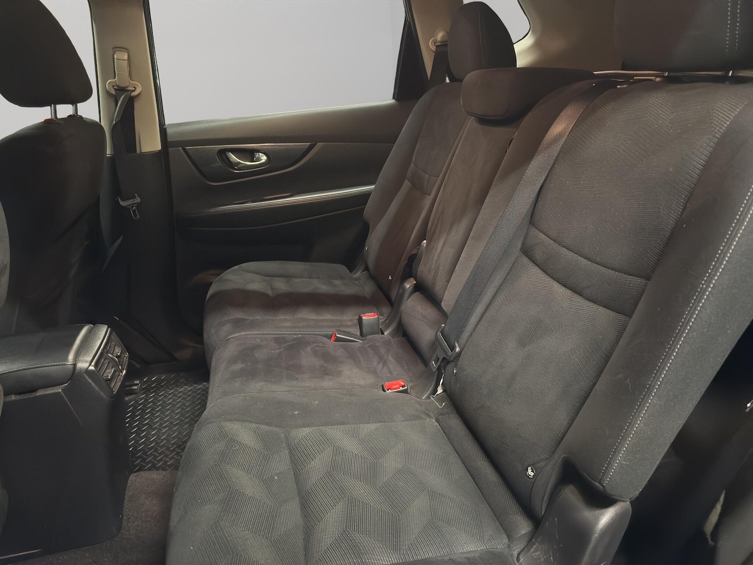 Used Nissan X-Trail 2015 for sale - 76522327: Photo 11