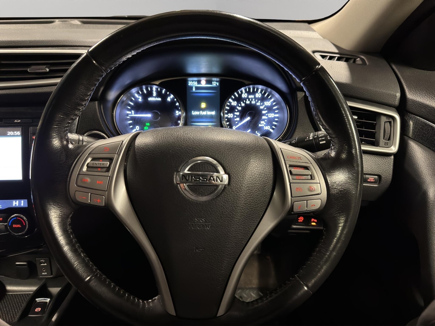 Used Nissan X-Trail 2015 for sale - 76522327: Photo 14