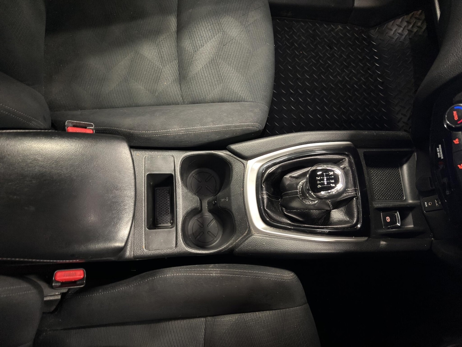 Used Nissan X-Trail 2015 for sale - 76522327: Photo 21