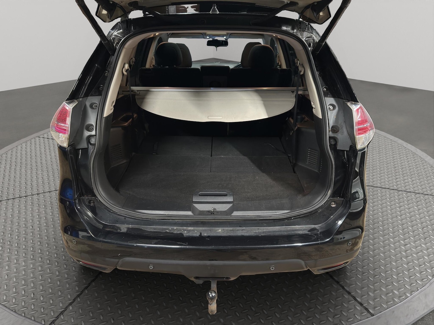 Used Nissan X-Trail 2015 for sale - 76522327: Photo 23