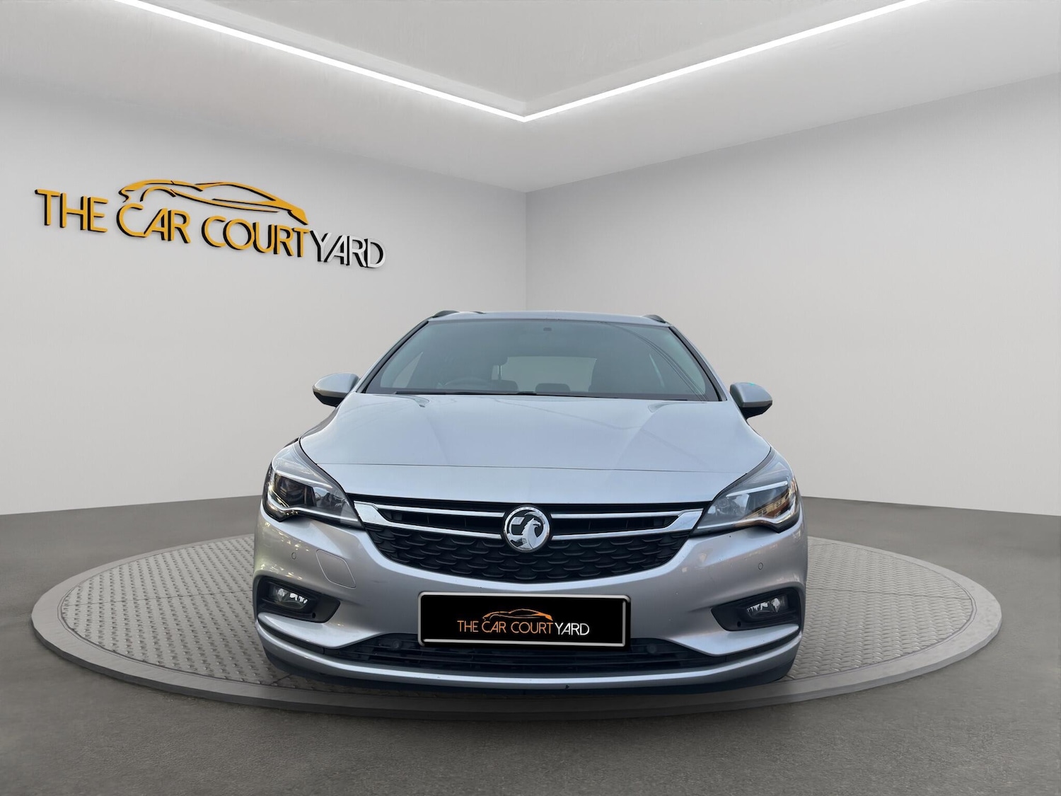 Used Vauxhall Astra 2018 for sale - 77084477: Photo 2