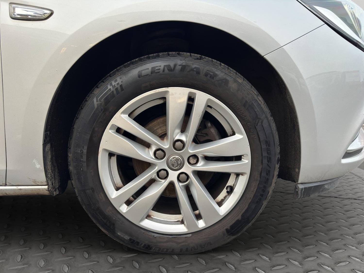 Used Vauxhall Astra 2018 for sale - 77084477: Photo 24