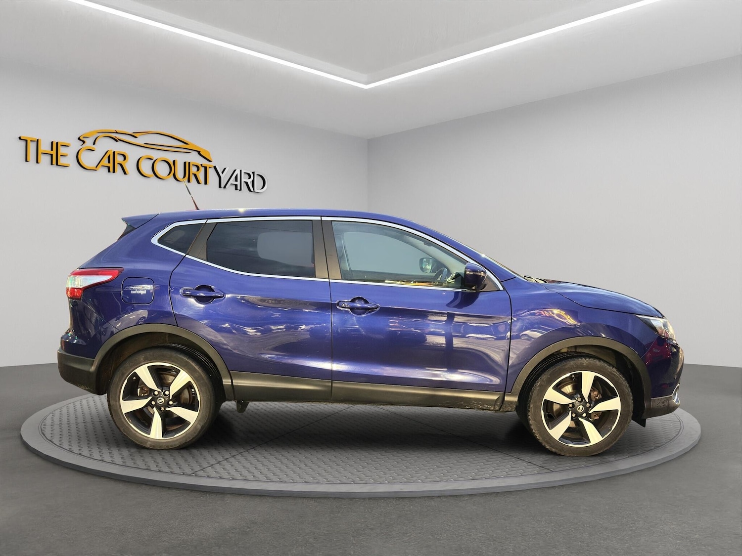 Used Nissan Qashqai 2014 for sale - 77074112: Photo 8