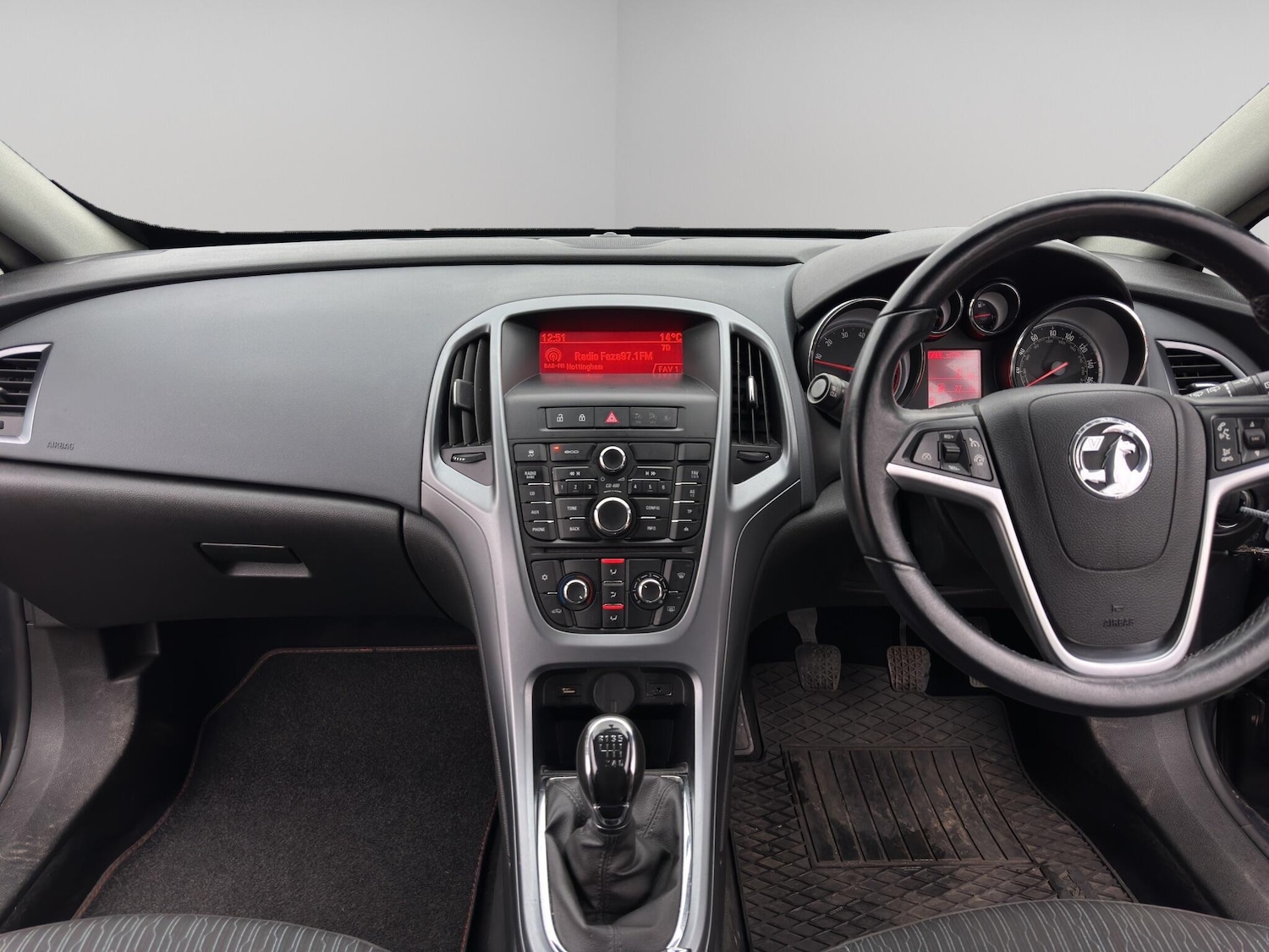 Used Vauxhall Astra 2013 for sale - 76522413: Photo 19