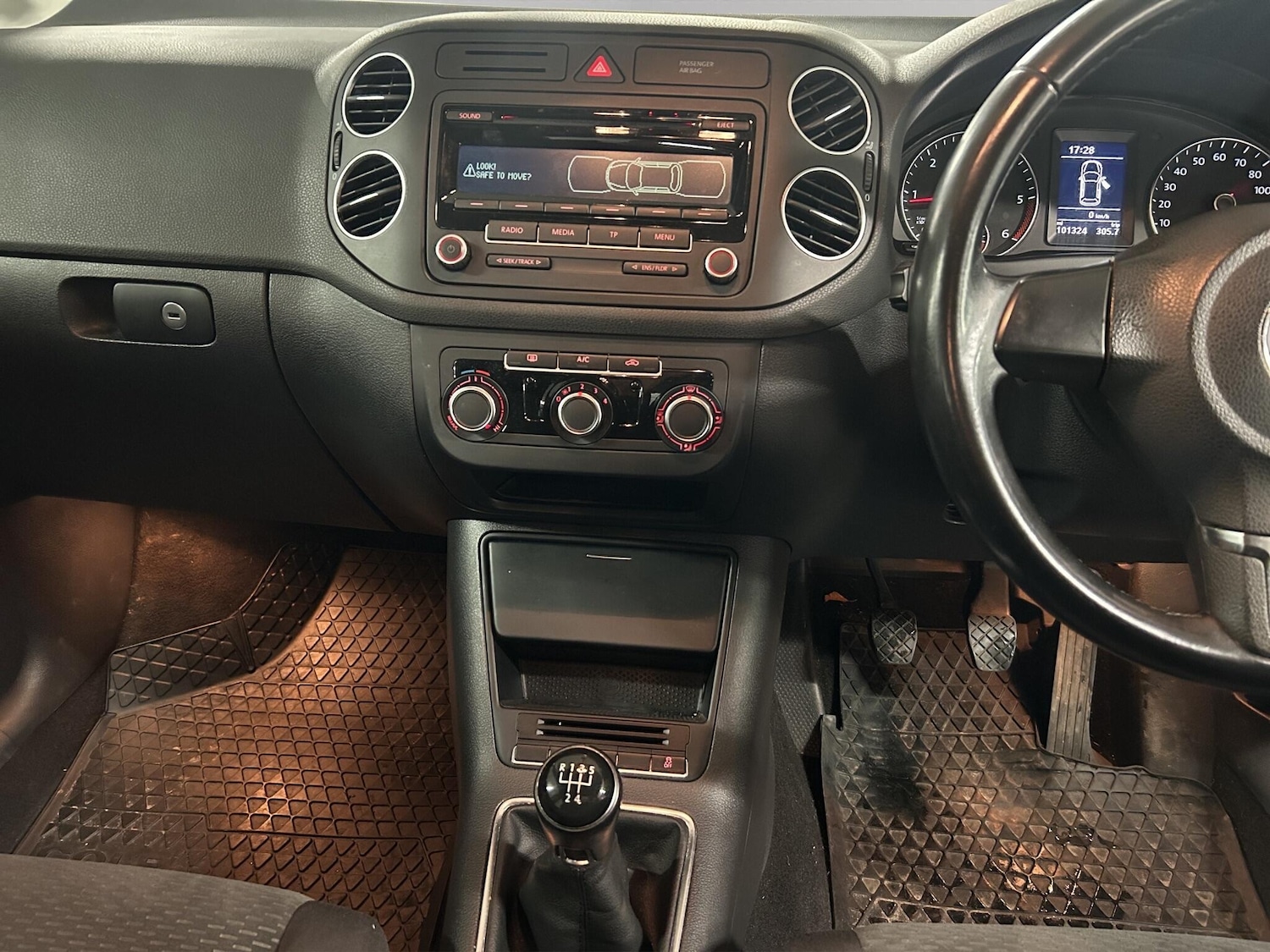 Used Volkswagen Golf Plus 2013 for sale - 77021254: Photo 9