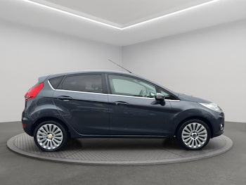 Used Ford Fiesta 2009 for sale - 76522102: Photo