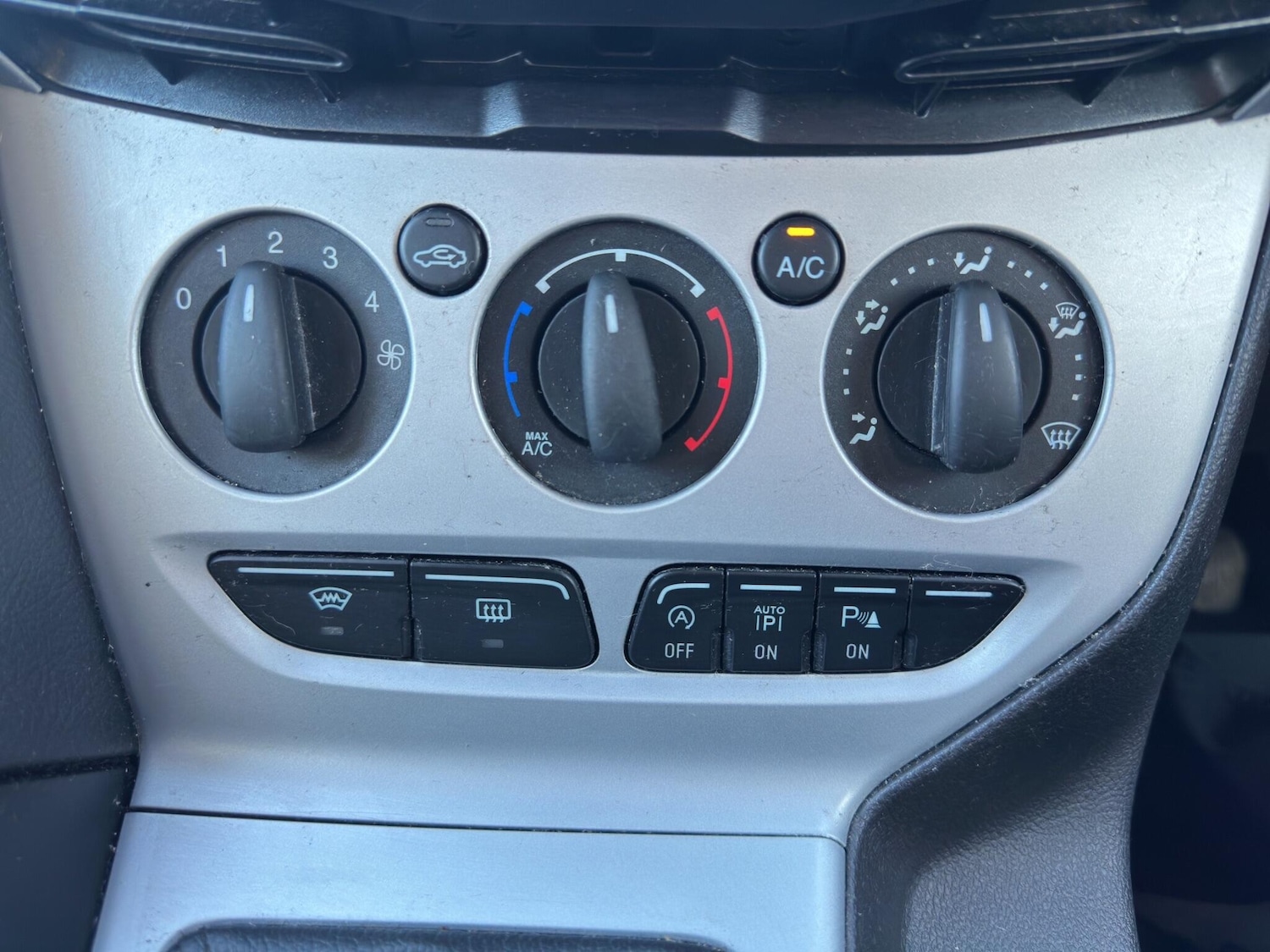 Used Ford Focus 2014 for sale - 77016762: Photo 25