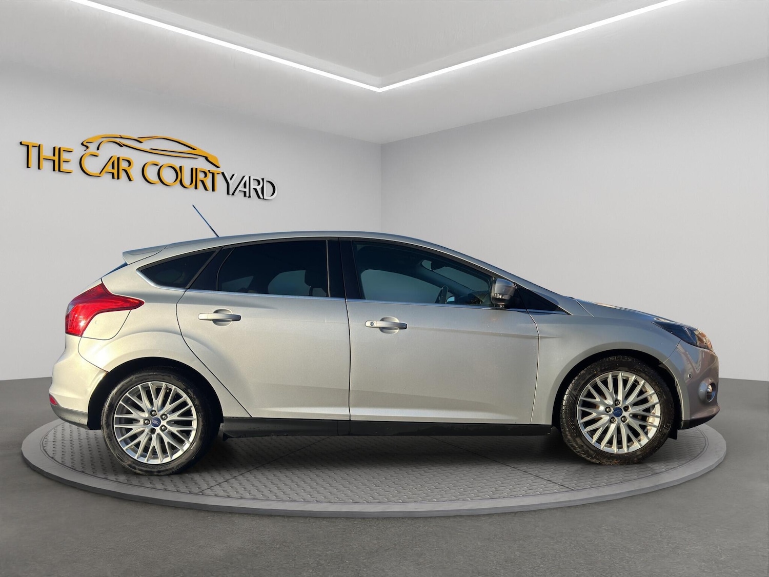 Used Ford Focus 2014 for sale - 77016762: Photo 8