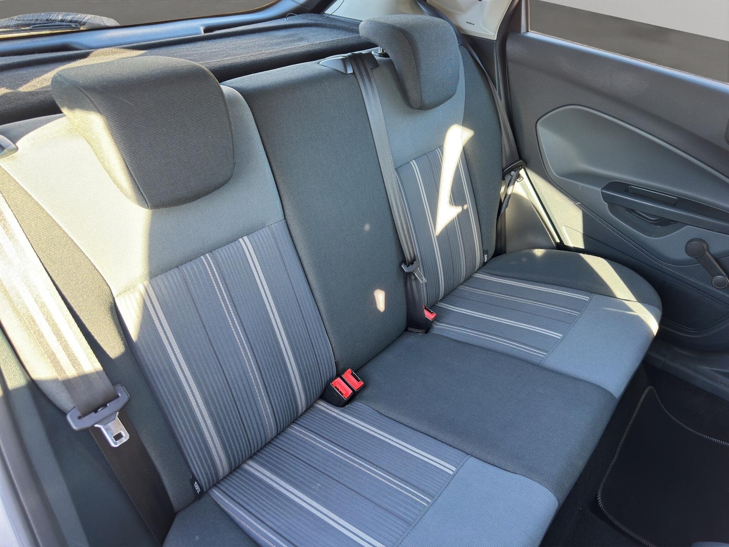 Used Ford Fiesta 2010 for sale - 76657687: Photo 11