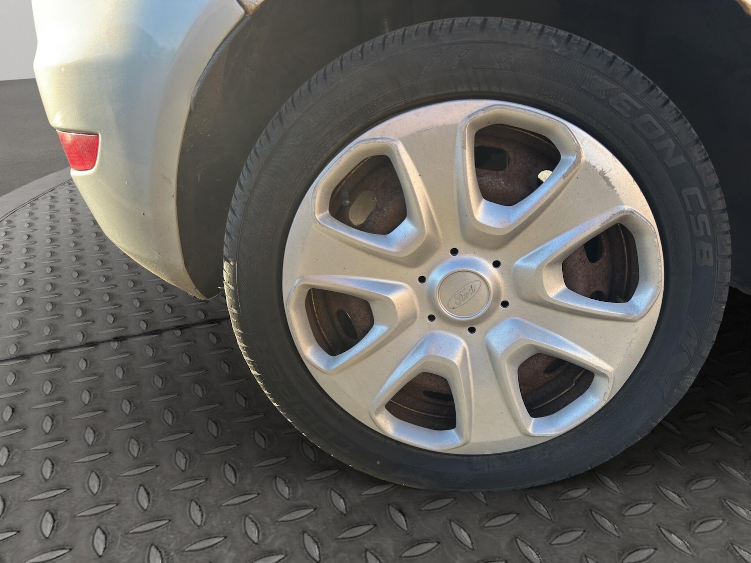 Used Ford Fiesta 2010 for sale - 76657687: Photo 23