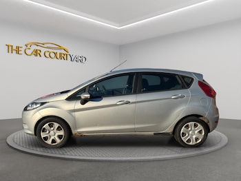 Used Ford Fiesta 2010 for sale - 76657687: Photo