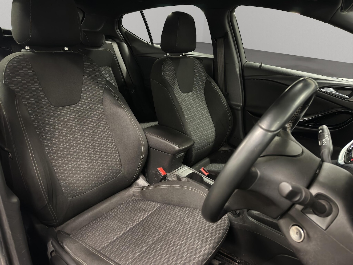 Used Vauxhall Astra 2015 for sale - 76887062: Photo 9