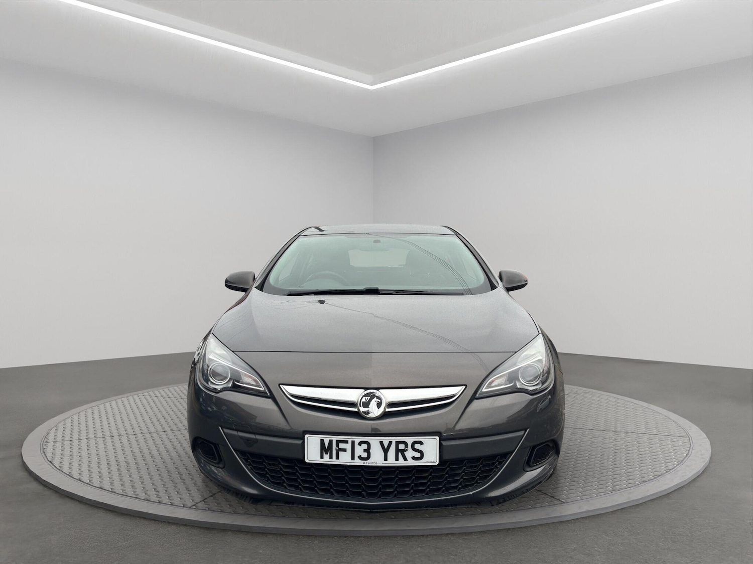 Used Vauxhall Astra GTC 2013 for sale - 76522098: Photo 2