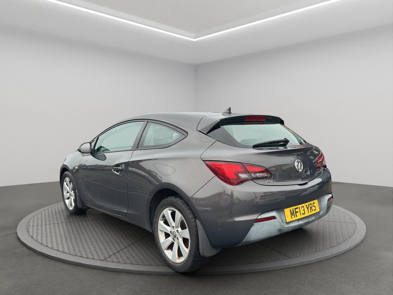 Used Vauxhall Astra GTC 2013 for sale - 76522098: Photo 5
