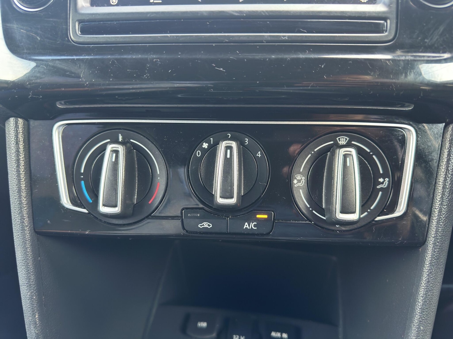 Used Volkswagen Polo 2014 for sale - 76802015: Photo 17