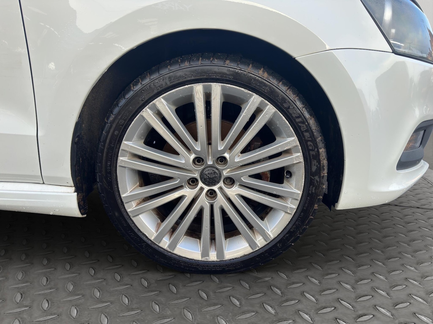 Used Volkswagen Polo 2014 for sale - 76802015: Photo 24