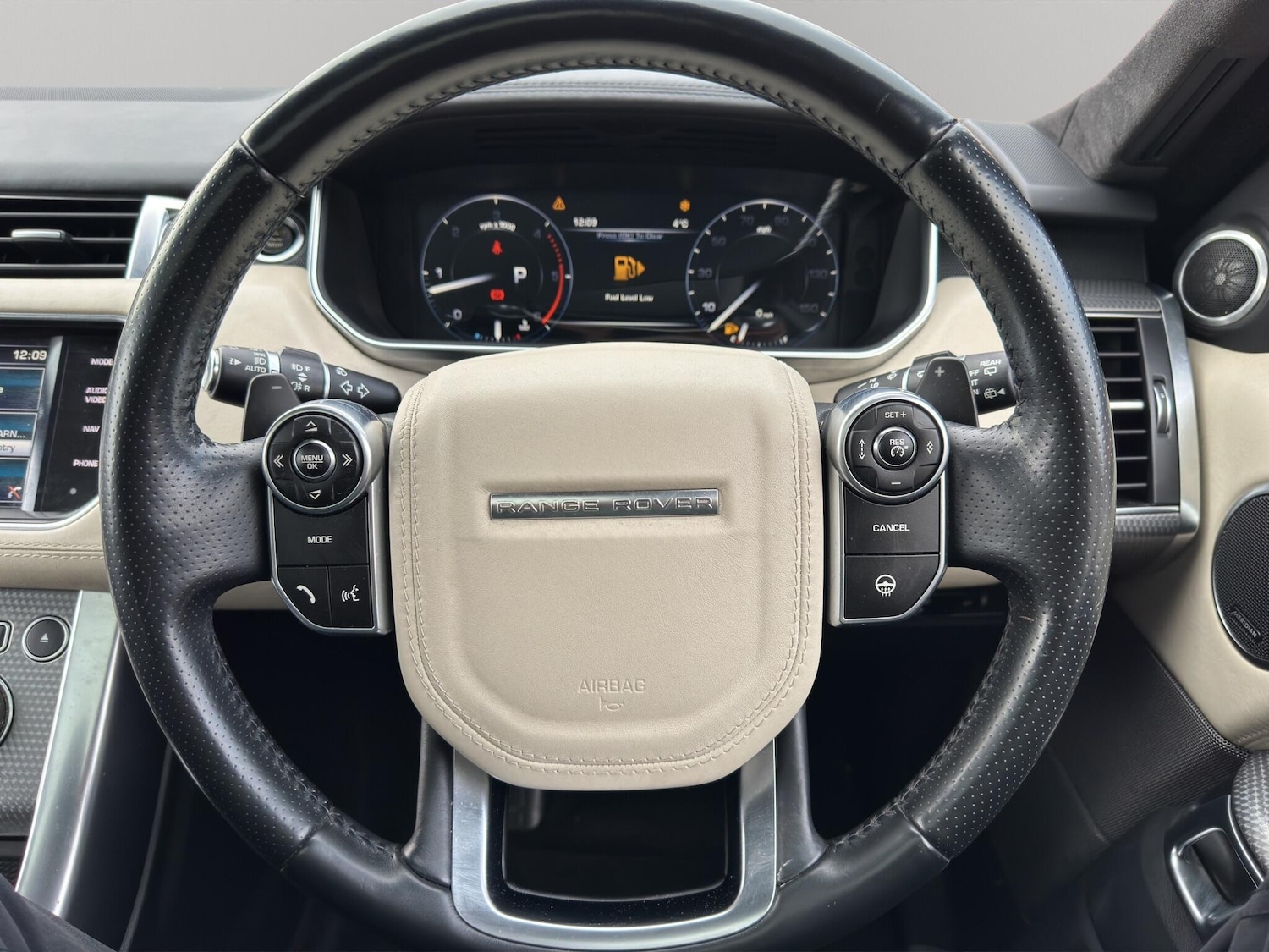 Used Land Rover Range Rover Sport 2014 for sale - 76965331: Photo 15