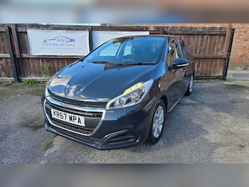 Used Peugeot 208 2017 for sale - 75691862: Photo