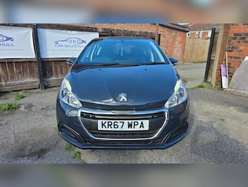 Used Peugeot 208 2017 for sale - 75691862: Photo
