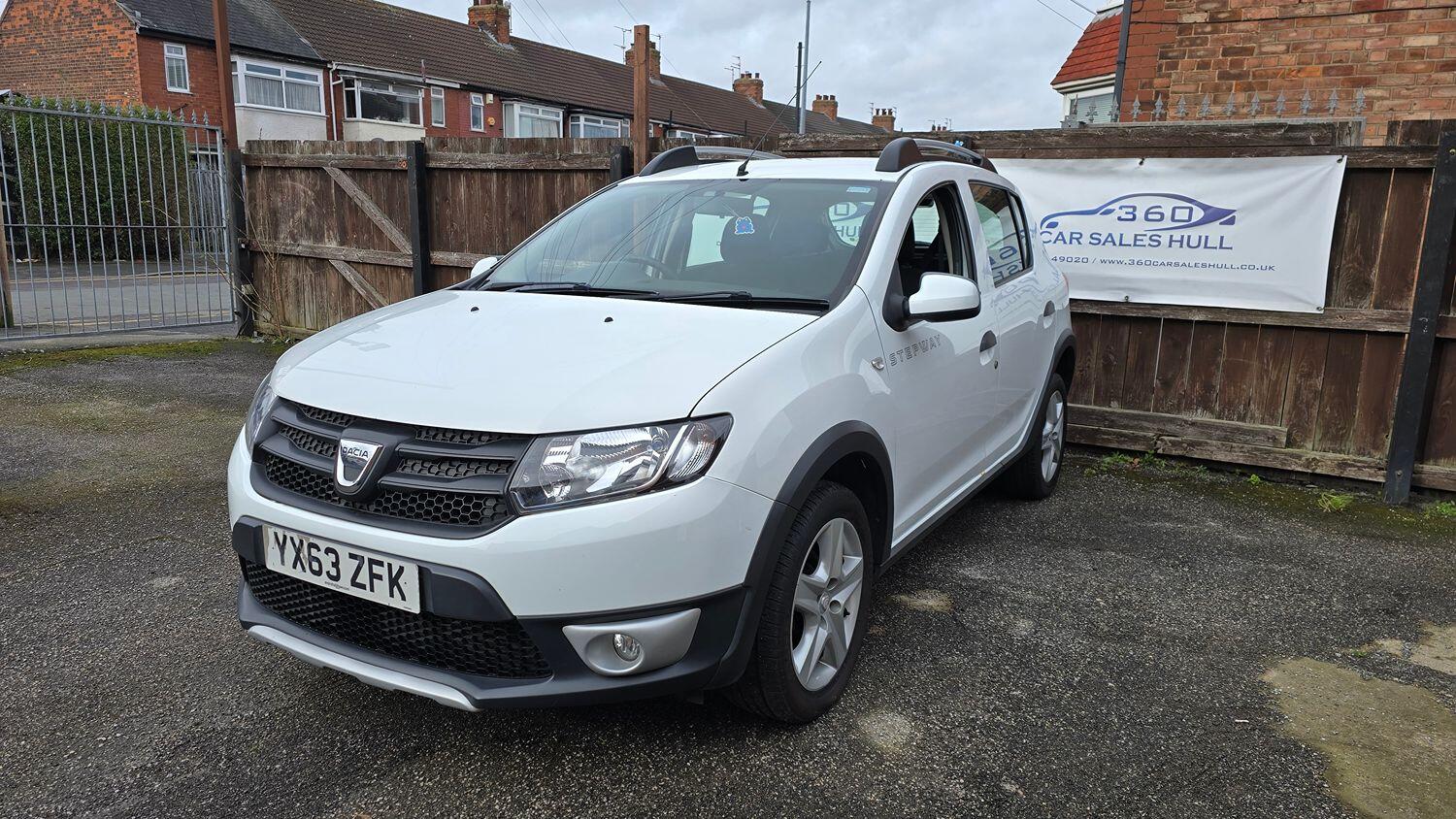Used Dacia Sandero Stepway 2013 for sale - 76525736: Photo 1