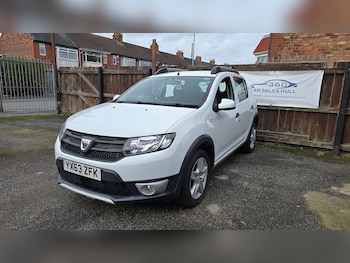 Used Dacia Sandero Stepway 2013 for sale - 76525736: Photo