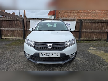 Used Dacia Sandero Stepway 2013 for sale - 76525736: Photo