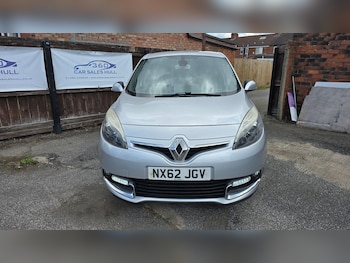 Used Renault Scenic 2012 for sale - 74664651: Photo