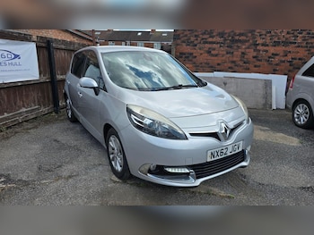 Used Renault Scenic 2012 for sale - 74664651: Photo