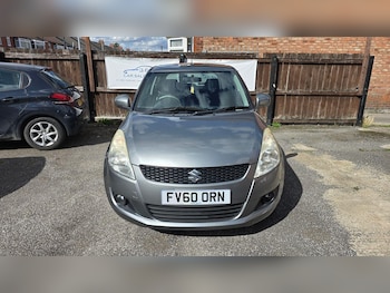 Used Suzuki Swift 2010 for sale - 75836198: Photo