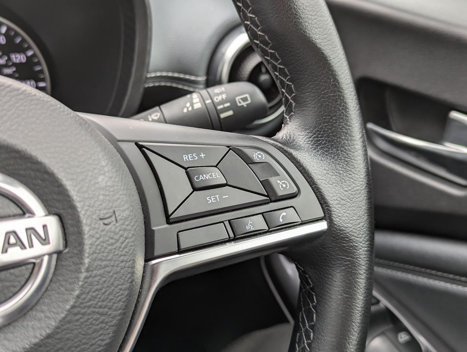 Used Nissan Juke 2022 for sale - 76152609: Photo 15