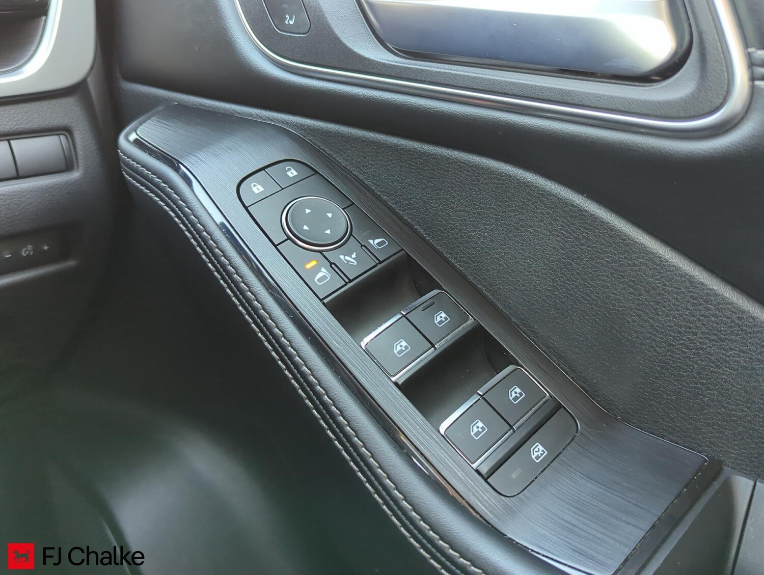 Used Nissan X-Trail for sale - 77940102: Photo 17