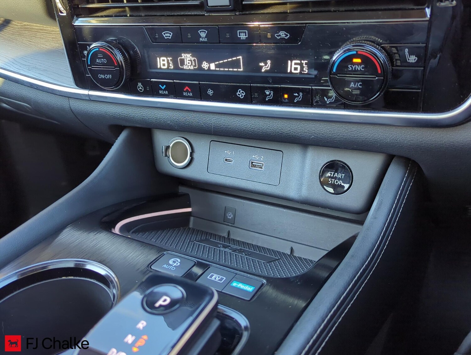 Used Nissan X-Trail for sale - 77940102: Photo 24