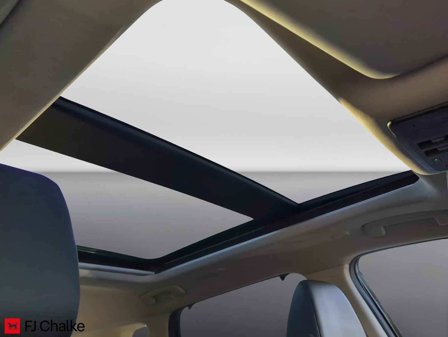 Used Nissan X-Trail for sale - 77940102: Photo 30