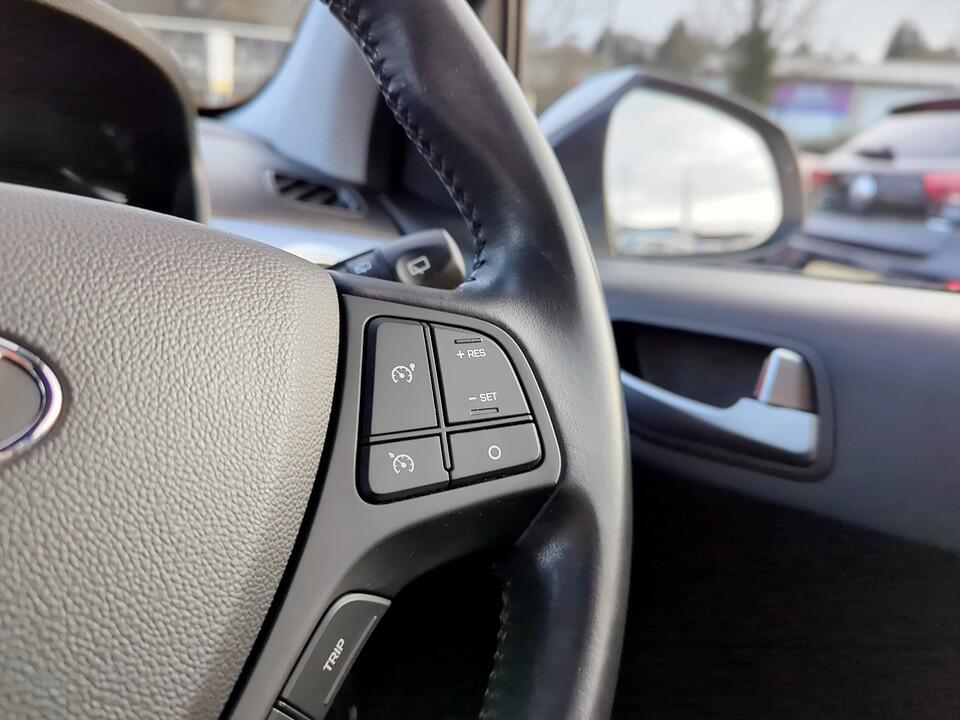 Used Hyundai i10 2014 for sale - 77103611: Photo 15