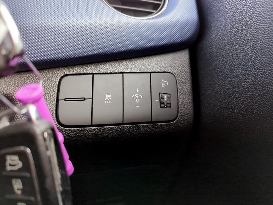 Used Hyundai i10 2014 for sale - 77103611: Photo 25