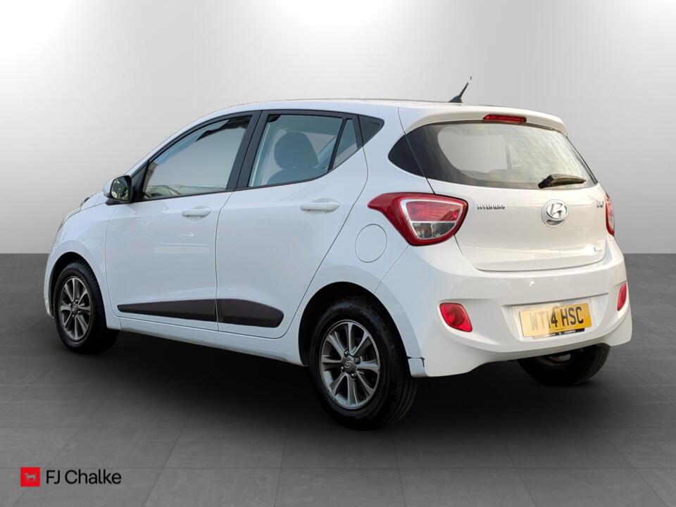 Used Hyundai i10 2014 for sale - 77103611: Photo 4