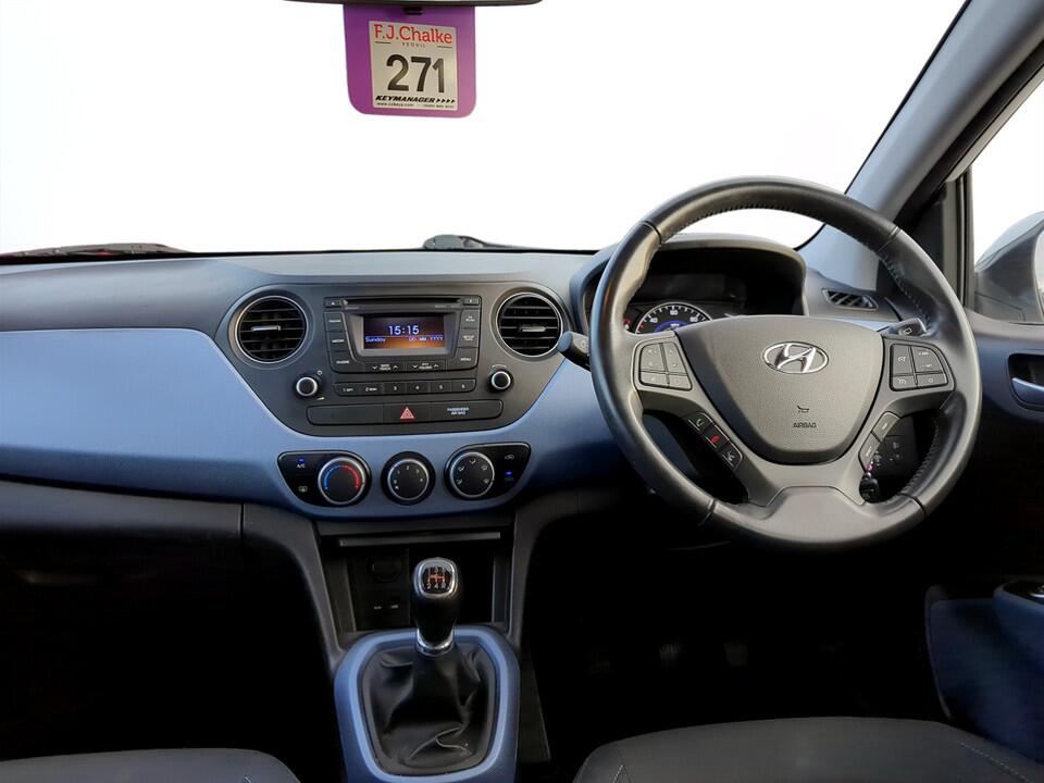 Used Hyundai i10 2014 for sale - 77103611: Photo 8