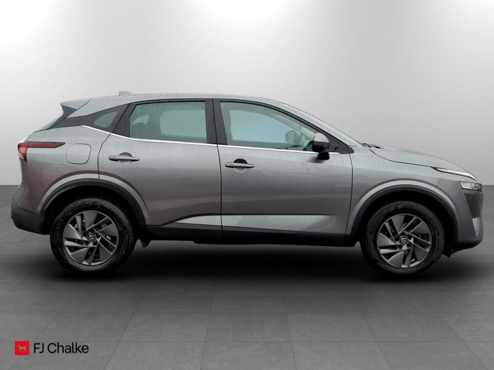 Used Nissan Qashqai 2021 for sale - 76688618: Photo 2