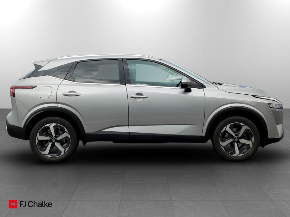 Used Nissan Qashqai 2022 for sale - 76612746: Photo 2