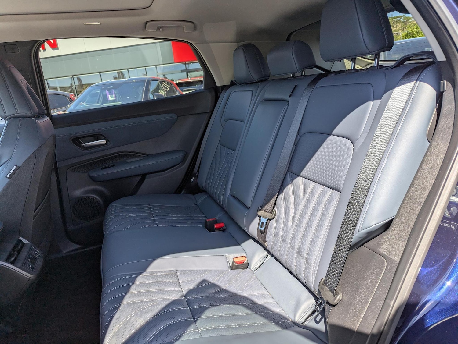 Used Nissan ARIYA 2025 for sale - 76538610: Photo 11