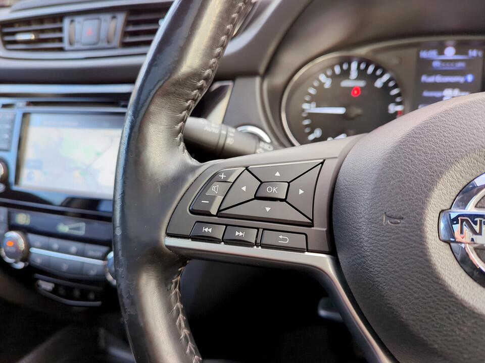 Used Nissan X-Trail for sale - 76457805: Photo 18