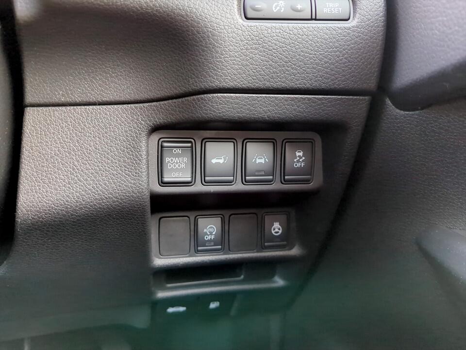 Used Nissan X-Trail for sale - 76457805: Photo 22