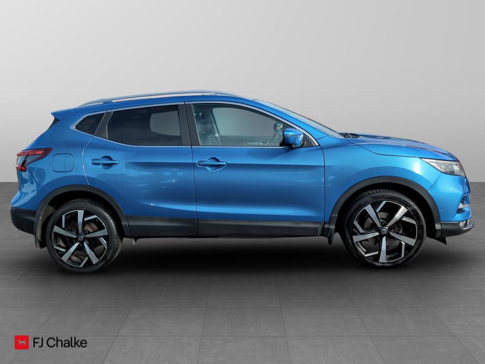 Used Nissan Qashqai 2019 for sale - 76371006: Photo 2