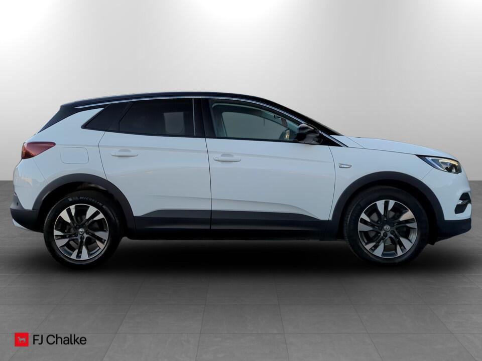 Used Vauxhall Grandland X 2020 for sale - 77658626: Photo 2