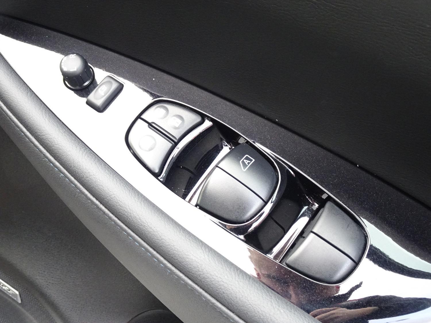 Used Nissan Leaf for sale - 76538934: Photo 19